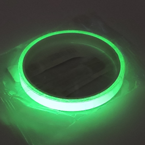 Самоклеюча люмінесцентна стрічка (фосфорна) 1 см *3 м зелене світіння 1 шт. - интернет-магазин tricolor.com.ua