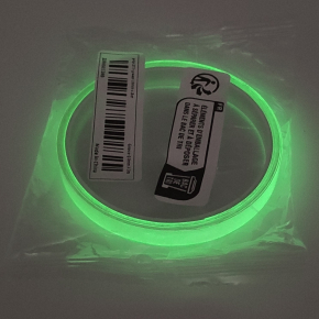 Самоклеюча люмінесцентна стрічка (фосфорна) 1 см *3 м зелене світіння 5 шт. - изображение 4 - интернет-магазин tricolor.com.ua