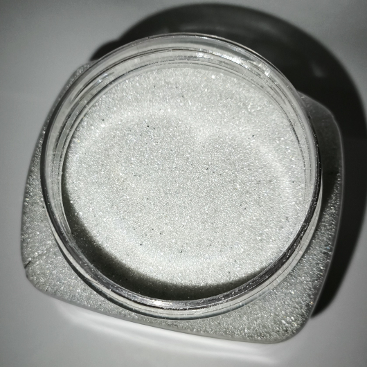 Рефлекторна (світловідбивна) добавка для лаків, фарб, декору, творчості 0,1-0,6 мм Tricolor (Банка) 700 г. - изображение 4 - интернет-магазин tricolor.com.ua