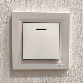 Набір люмінесцентних наклейок Tricolor для підсвічування вимикачів 7*7 см, 5 шт. - изображение 4 - интернет-магазин tricolor.com.ua