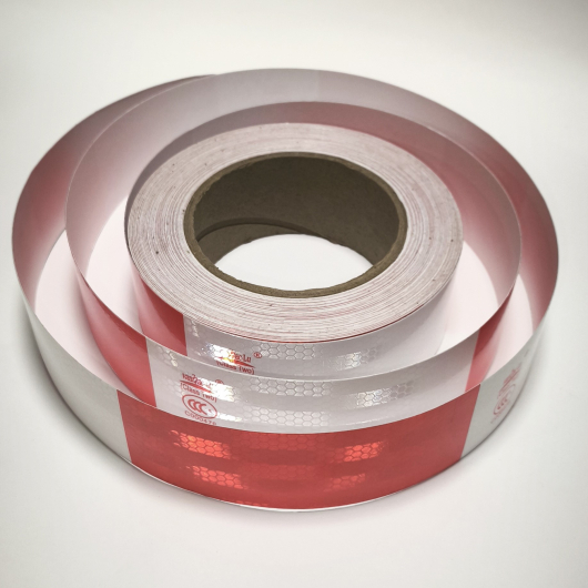 Стрічка світловідбивна червоно-біла для маркування транспорту Line Tricolor 50 мм/45,7 м - изображение 7 - интернет-магазин tricolor.com.ua