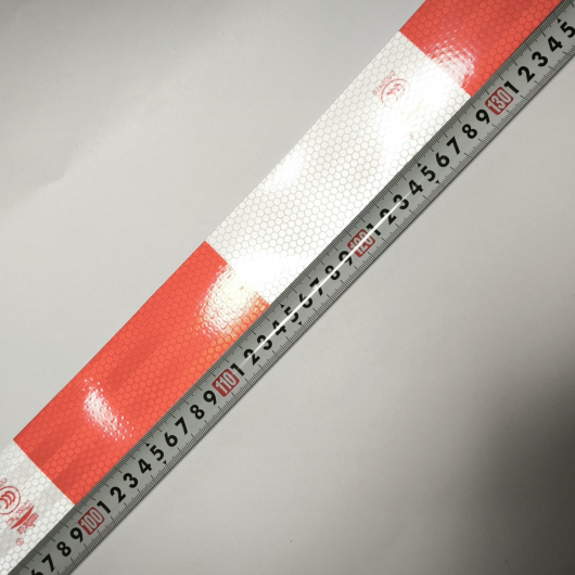 Стрічка світловідбивна червоно-біла для маркування транспорту Line Tricolor 50 мм/45,7 м - изображение 8 - интернет-магазин tricolor.com.ua