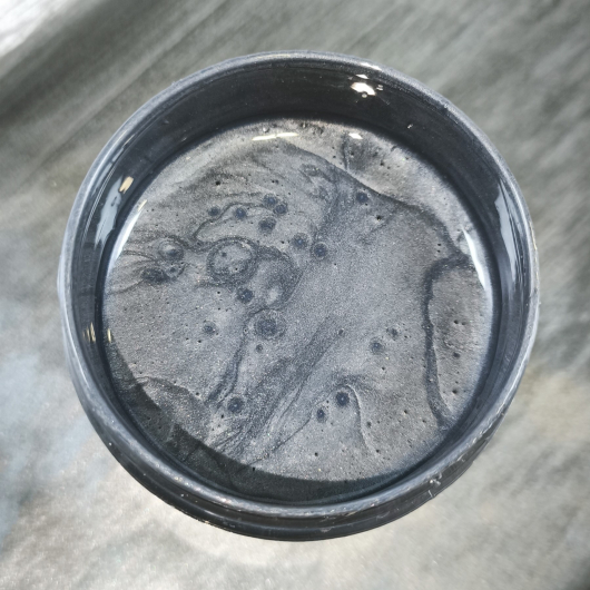 Лак декоративний перламутровий Tricolor акриловий Graphite 1 л. - изображение 3 - интернет-магазин tricolor.com.ua