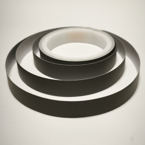 Универсальная самоклеящаяся светоотражающая лента для ночного бега и велосипедных прогулок Tricolor серая 40 мм*5 м. - изображение 9 - интернет-магазин tricolor.com.ua