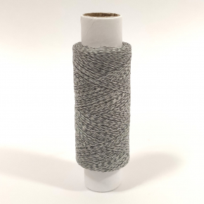 Світловідбивна нитка Tricolor для ручної та машинної вишивки 75 D/2 сіра 100 м. 1 шт. - изображение 2 - интернет-магазин tricolor.com.ua