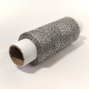 Світловідбивна нитка Tricolor для ручної та машинної вишивки 75 D/2 сіра 100 м. 1 шт. - изображение 4 - интернет-магазин tricolor.com.ua