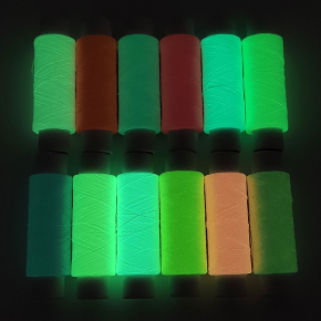 Набір люмінесцентних ниток Tricolor для ручної та машинної вишивки 150 D 12*100 м. - изображение 3 - интернет-магазин tricolor.com.ua