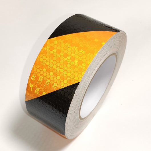 Лента светоотражающая жёлто-чёрная диагональная для маркировки транспорта (прицепов) Tricolor 50 мм/1 м. - изображение 3 - интернет-магазин tricolor.com.ua