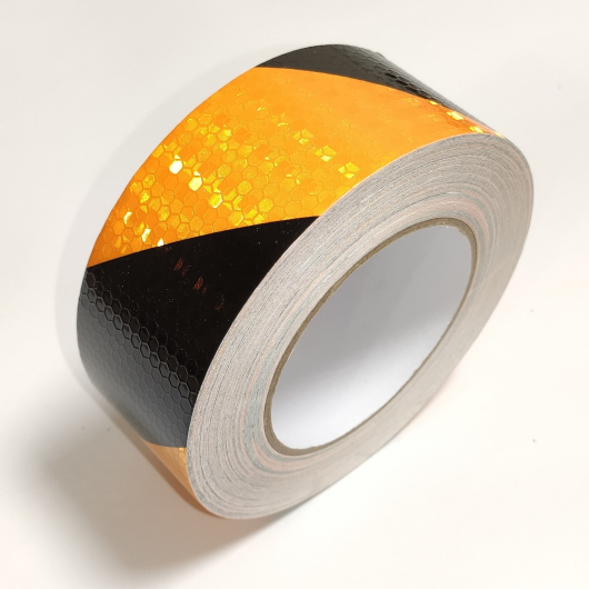 Лента светоотражающая жёлто-чёрная диагональная для маркировки транспорта (прицепов) Tricolor 50 мм/10 м. - изображение 6 - интернет-магазин tricolor.com.ua