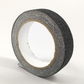 Стрічка антиковзна для підлоги ванної, душової, басейну Tricolor 642 чорна 25 мм зносостійка (1 м. пог.) - изображение 3 - интернет-магазин tricolor.com.ua