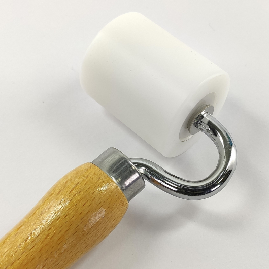 Валік прикатувальний Tricolor пластиковий для звукоізоляційних, антиковзних стрічок (білий) 40 мм. - изображение 5 - интернет-магазин tricolor.com.ua