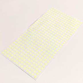 Набір люмінесцентних наклейок Tricolor Крапка діаметр 5 мм*392 шт. (1 лист 185*95 мм) - изображение 2 - интернет-магазин tricolor.com.ua