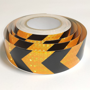 Стрічка світловідбивна Tricolor жовто-чорна стрілка для маркування транспорту (причепів) 50 мм/5 м. - изображение 2 - интернет-магазин tricolor.com.ua