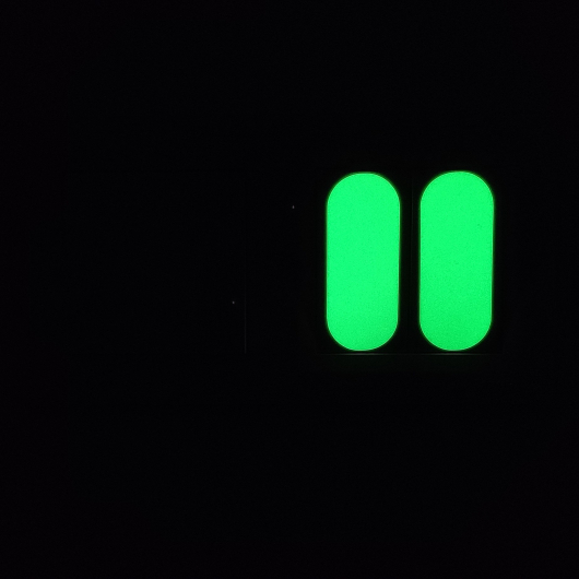 Набір люмінесцентних наклейок Tricolor для підсвічування вимикачів овал 5*2 см, (10 шт/лист) 50 шт. (500 наклейок) - изображение 6 - интернет-магазин tricolor.com.ua