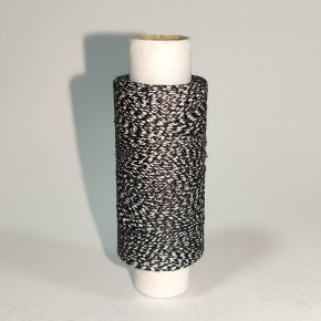 Світловідбивна нитка Tricolor для ручної та машинної вишивки 75 D/2 чорна 100 м. 5 шт. - интернет-магазин tricolor.com.ua