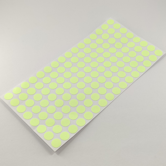 Набір люмінесцентних наклейок Tricolor Крапка діаметр 10 мм * 128 шт. (1 лист 185*95 мм) - изображение 2 - интернет-магазин tricolor.com.ua