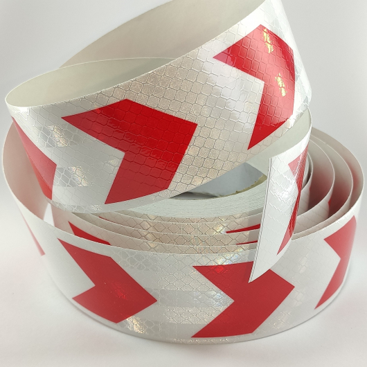 Стрічка світловідбивна Tricolor Стрілка біло-червона для маркування транспорту (причепів) 50 мм/1 м. - изображение 3 - интернет-магазин tricolor.com.ua