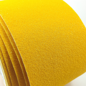 Стрічка антиковзаюча для підлоги Tricolor 77 жовта 100 мм зносостійка (10 м. пог.) - изображение 3 - интернет-магазин tricolor.com.ua