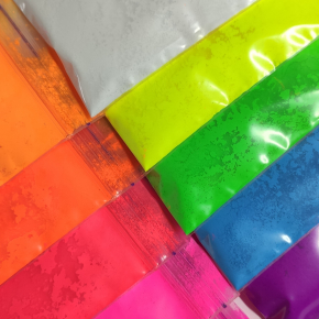 Зразки флуоресцентних (неонових) пігментів Tricolor (10 кольорів по 10 грам) - изображение 5 - интернет-магазин tricolor.com.ua